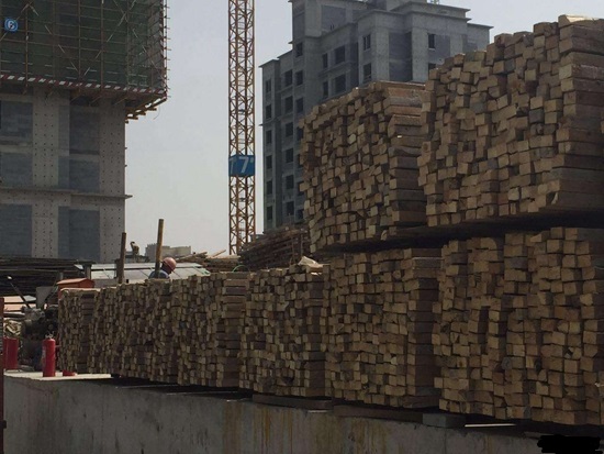 建筑木方回收